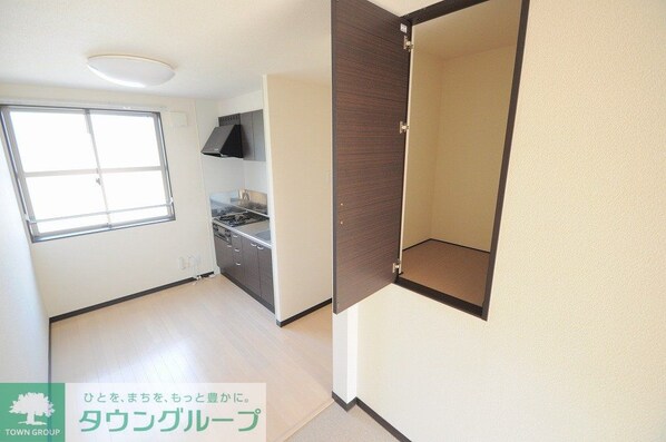 レオネクストアベニール鳥海の物件内観写真